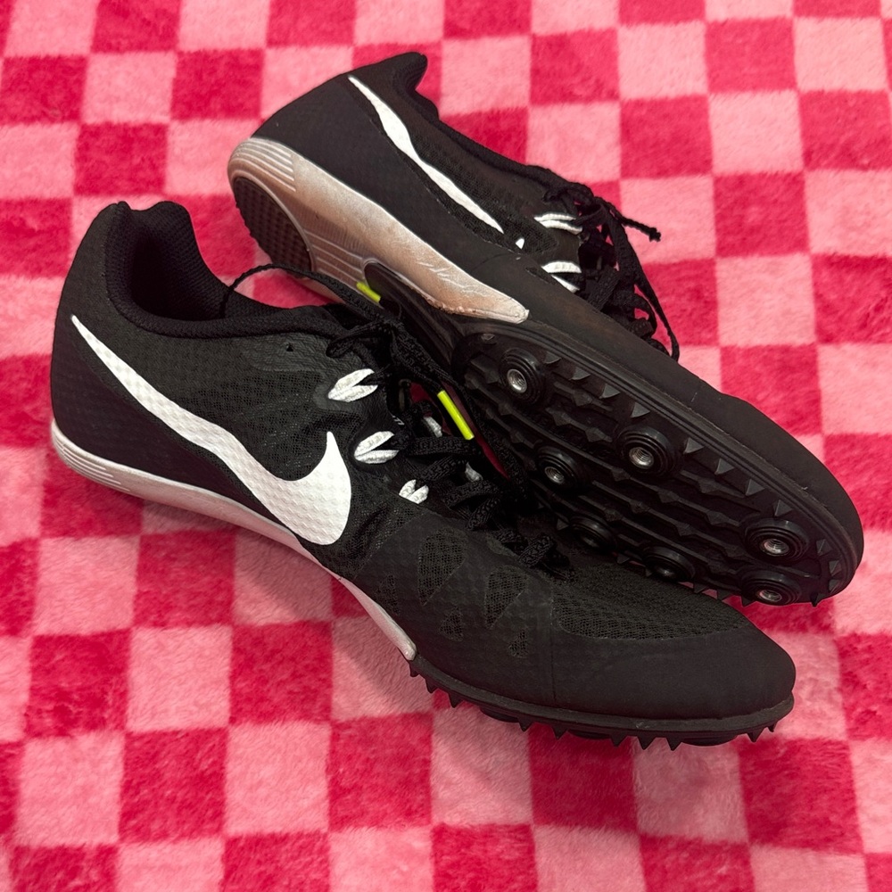 Nike Black and White Sprint Spikes With Bag